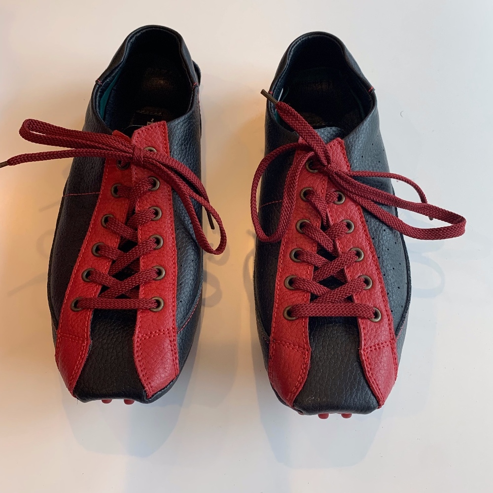 Berne Mev Black Red Lace Up Driving Moccasins sz40